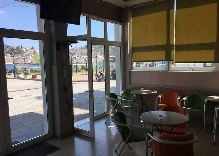 Hotel Papasotiriou 2*