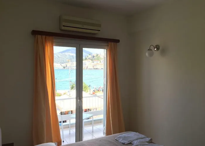 Hotel Papasotiriou 2*